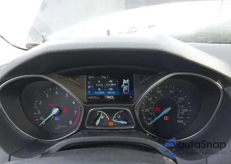 2018 Ford Focus Se z USA, uszkodzony, nr VIN 1FADP3K23JL287403